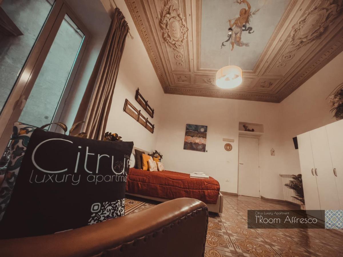 Citrus Luxury Apartment - Holiday Apartment With Up To 3 Bedrooms In Palermo Center Bagian luar foto