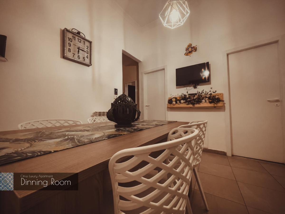 Citrus Luxury Apartment - Holiday Apartment With Up To 3 Bedrooms In Palermo Center Bagian luar foto