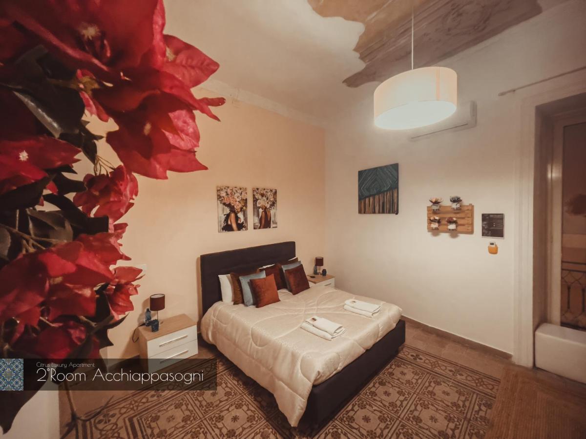 Citrus Luxury Apartment - Holiday Apartment With Up To 3 Bedrooms In Palermo Center Bagian luar foto